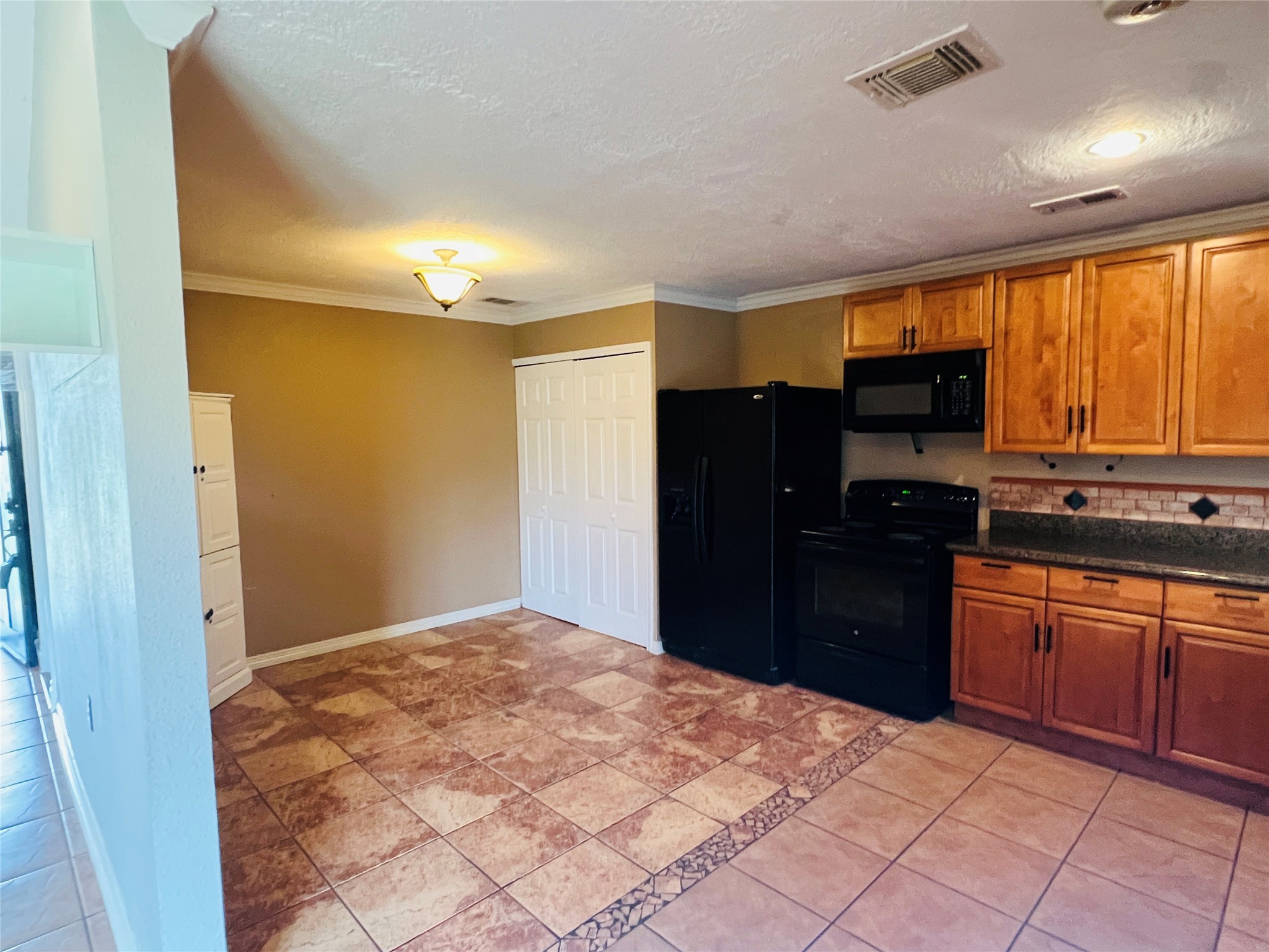 9420 Turner Road Manvel, TX 77578 - Photo 3 of 16 Gallery Image 3