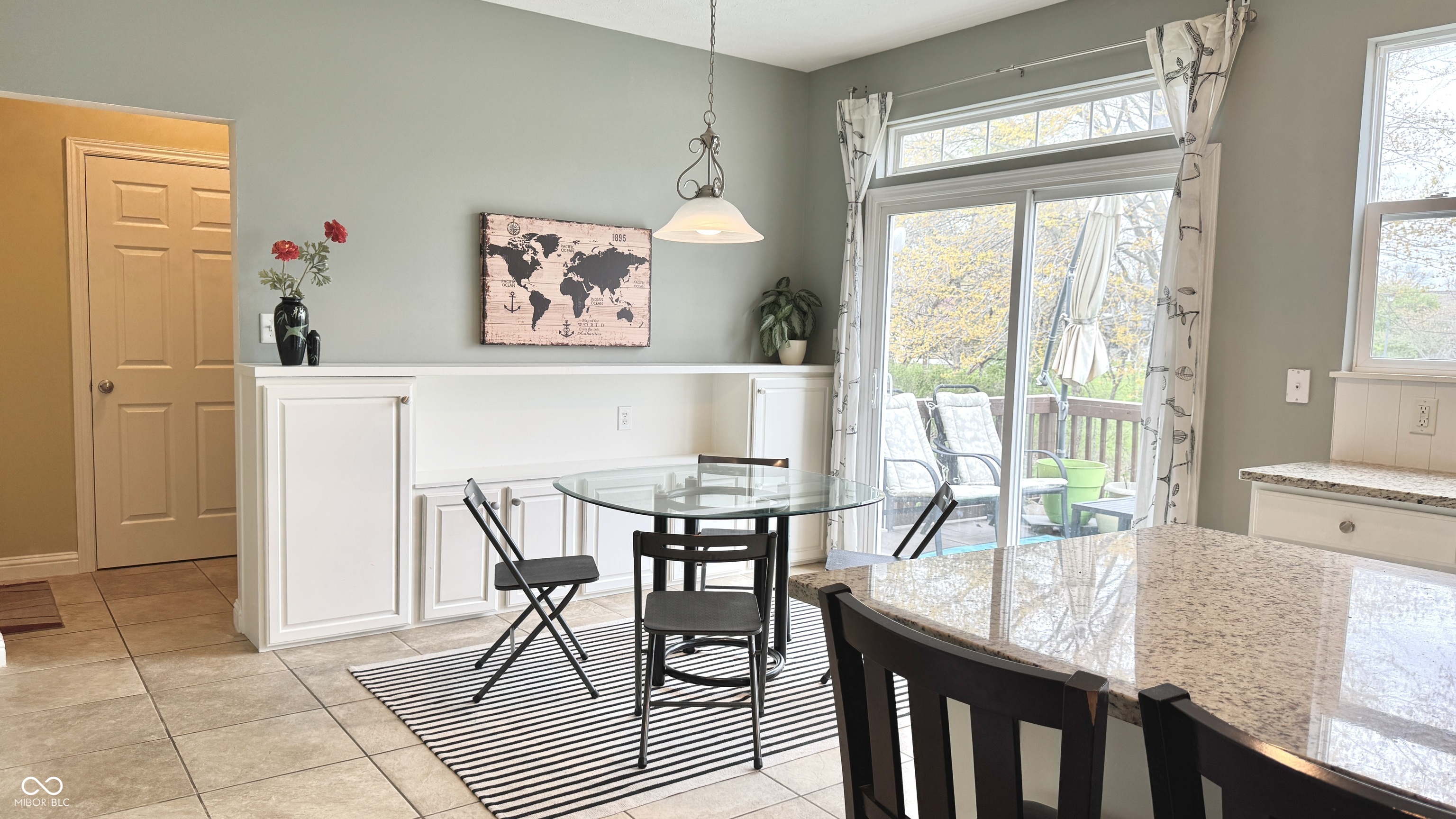 3724 Jonathan Ridge Columbus, IN 47201 - Photo 9 of 25 Gallery Image 9