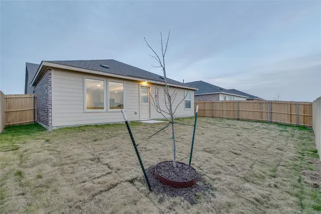 $2,150 | 2700 Wispy Crk Drive, Fort Worth, TX 76108