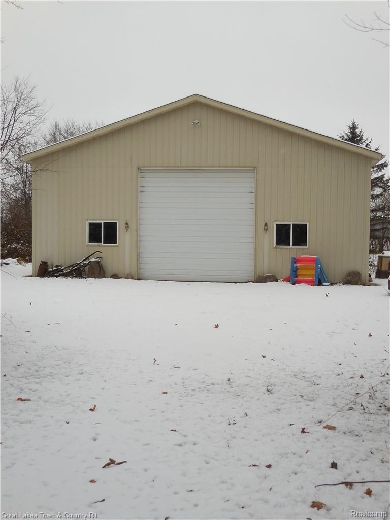 1681 Slater Road Lapeer, MI 48446 - Photo 26 of 29 0500 DSCN6431.JPG