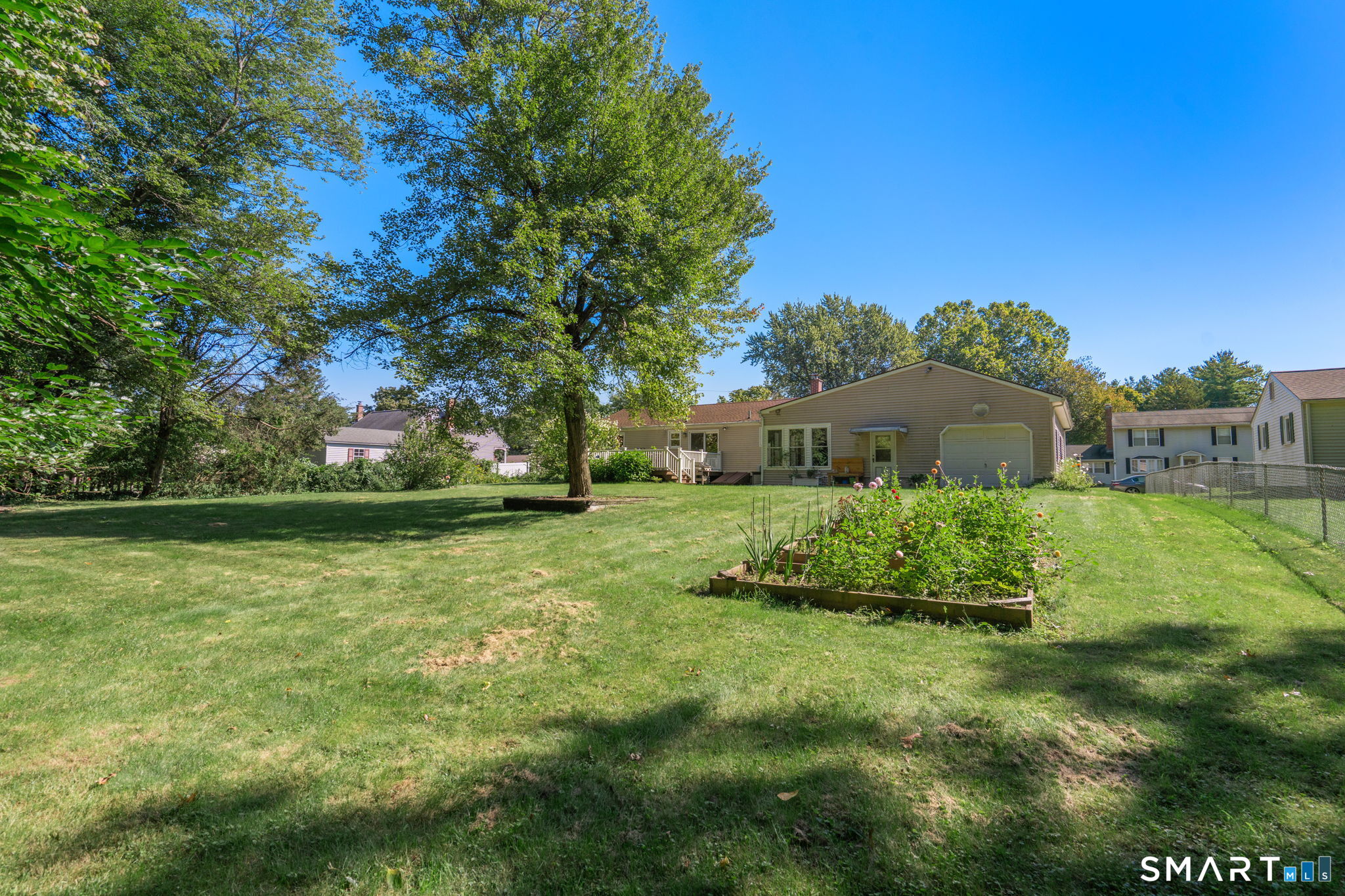 28 Fairfield Road Enfield, CT 06082 - Photo 31 of 34 Gallery Image 31