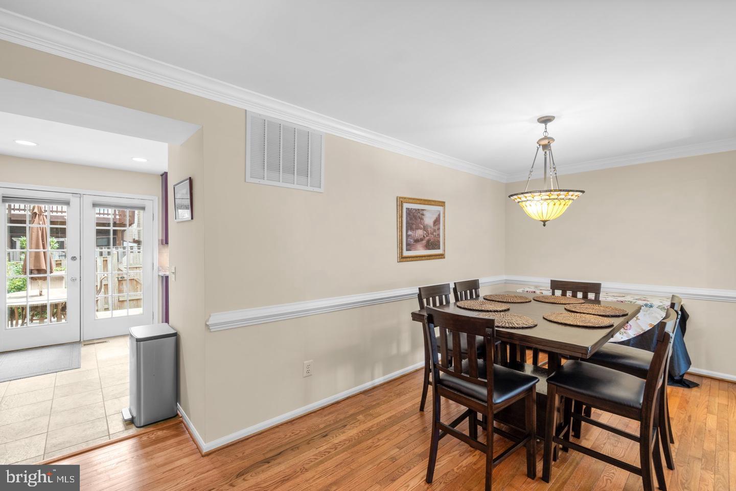 6523 Castine Lane Springfield, VA 22150 - Photo 9 of 31 Gallery Image 9