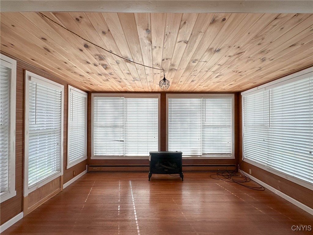 63 Higby Road Utica, NY 13501 - Photo 12 of 38