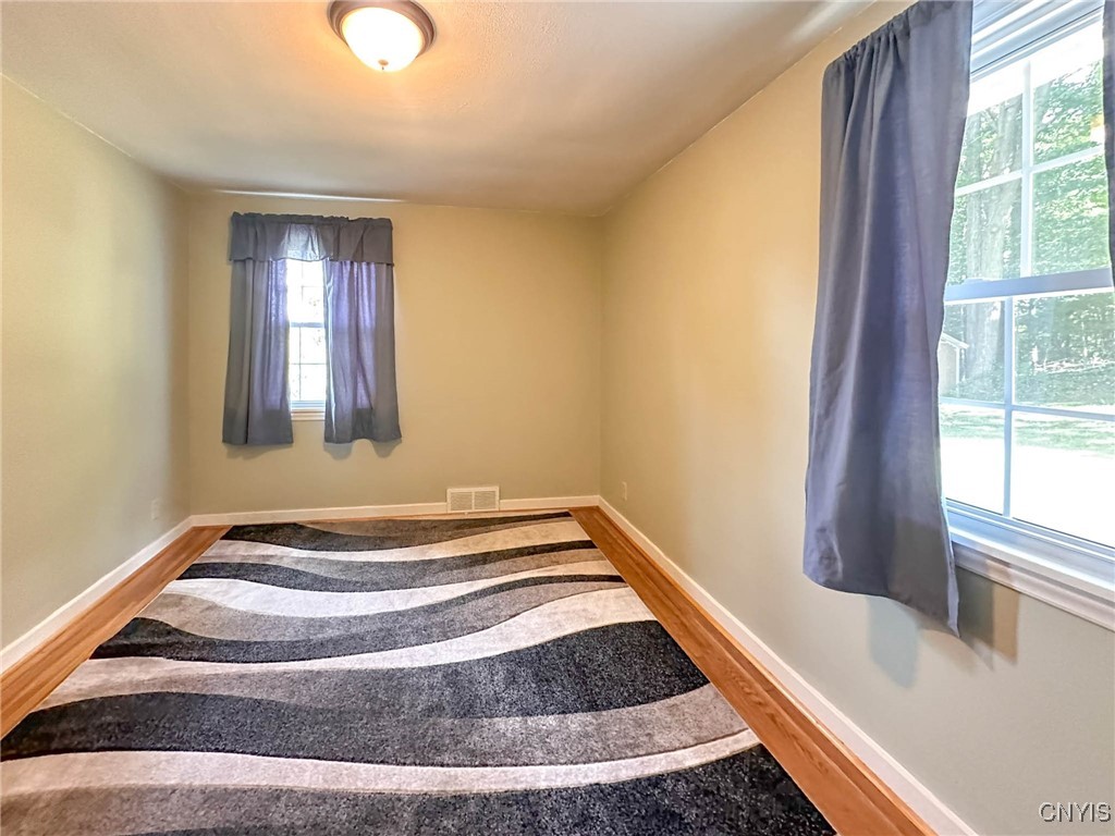 63 Higby Road Utica, NY 13501 - Photo 18 of 38