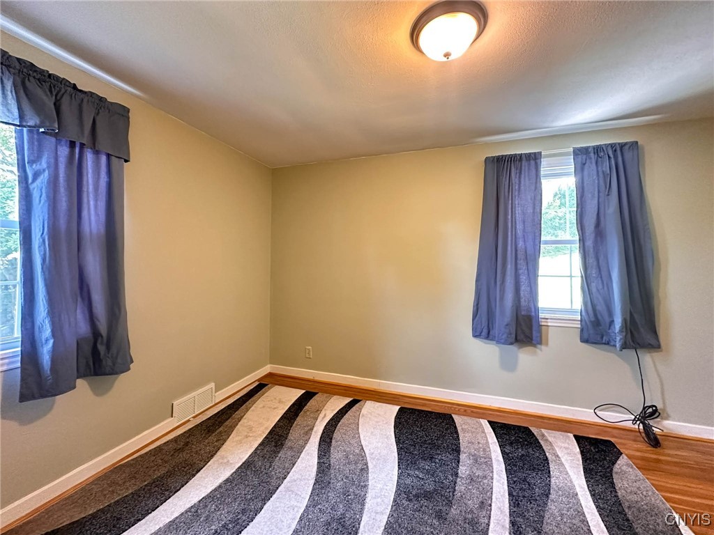 63 Higby Road Utica, NY 13501 - Photo 19 of 38