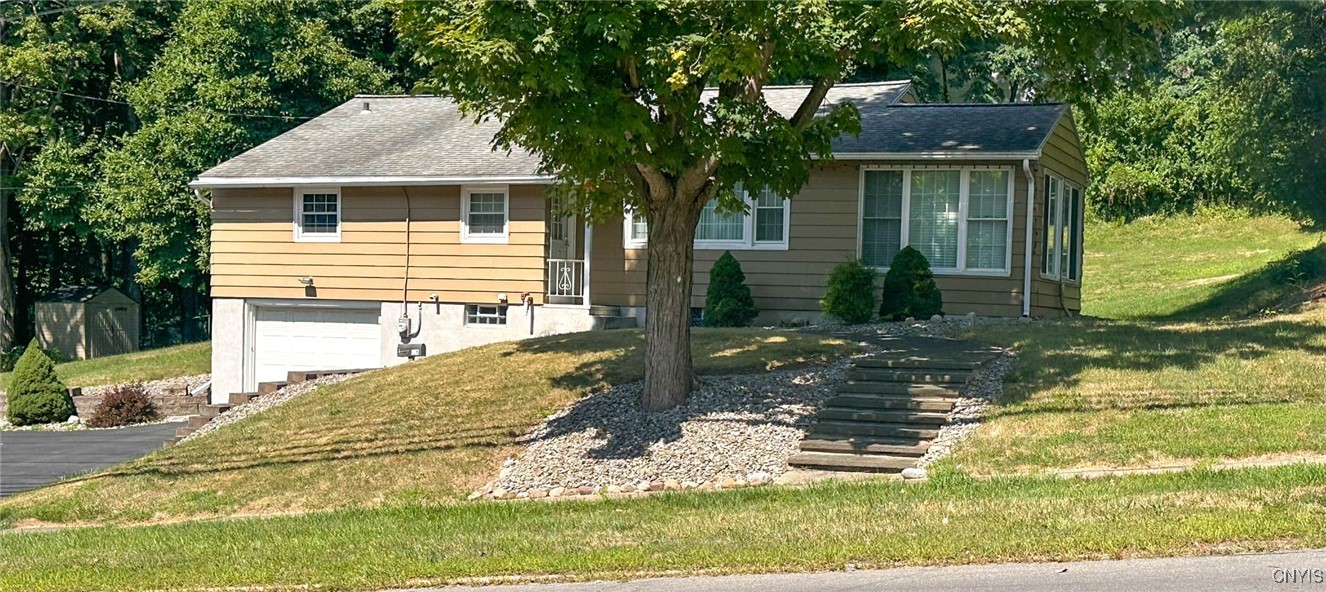 63 Higby Road Utica, NY 13501 - Photo 2 of 38