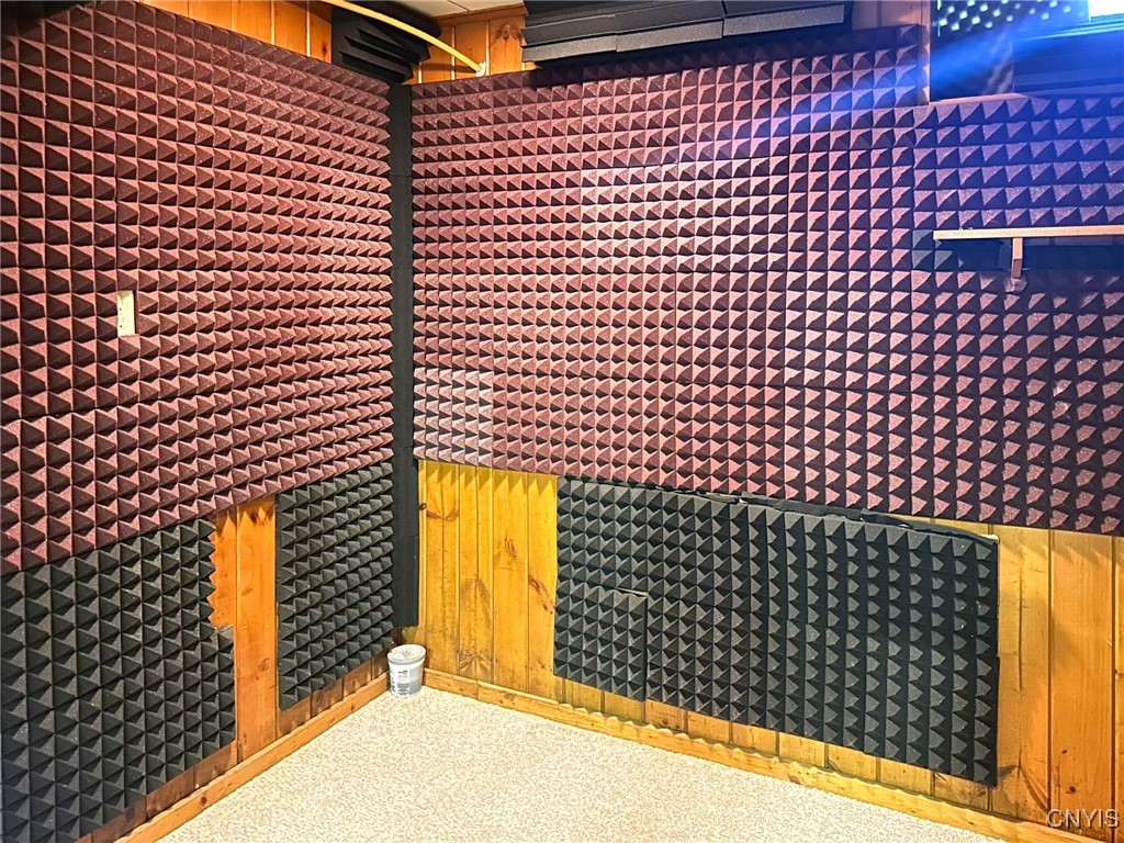 63 Higby Road Utica, NY 13501 - Photo 29 of 38