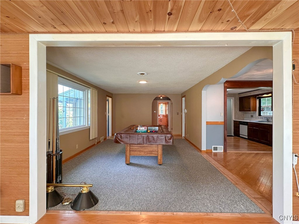 63 Higby Road Utica, NY 13501 - Photo 9 of 38