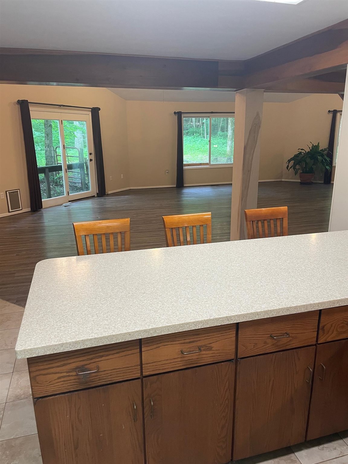 400 East Smithville Road Bloomington, IN 47401 - Photo 16 of 29 Gallery Image 16