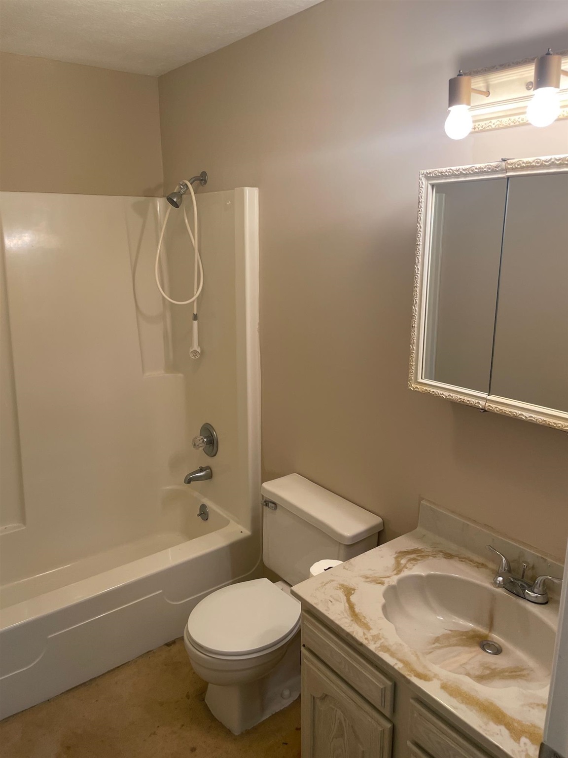400 East Smithville Road Bloomington, IN 47401 - Photo 18 of 29 Gallery Image 18