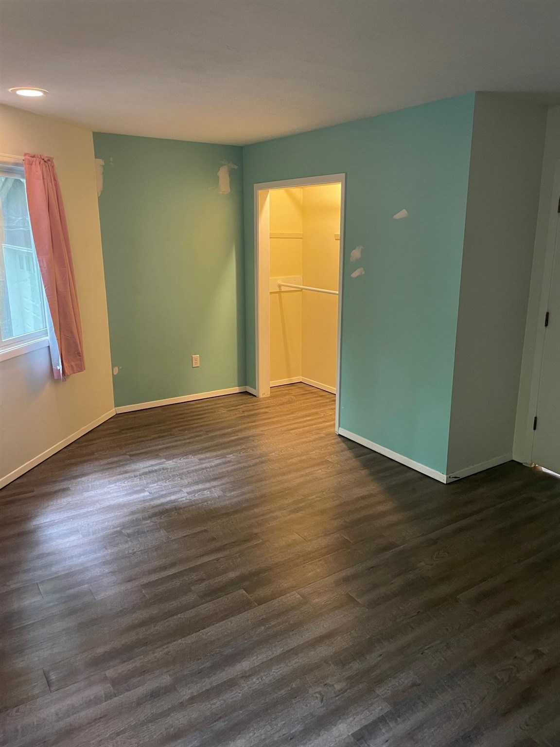 400 East Smithville Road Bloomington, IN 47401 - Photo 20 of 29 Gallery Image 20