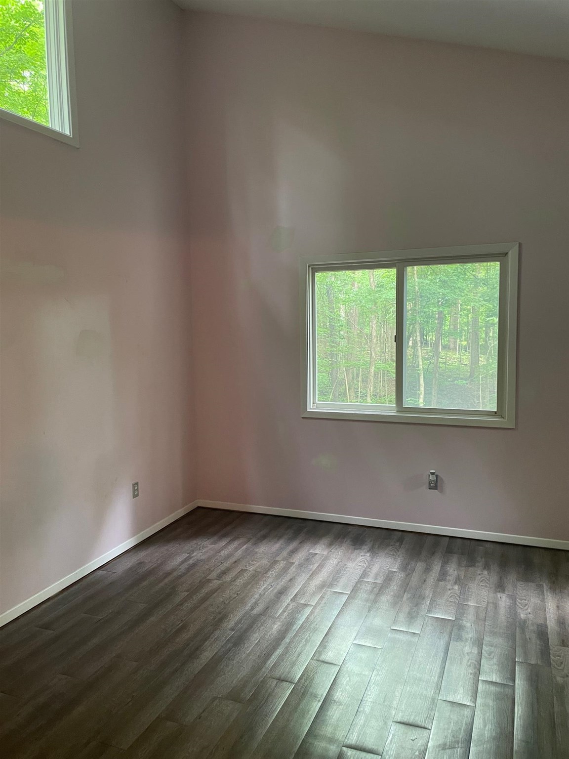 400 East Smithville Road Bloomington, IN 47401 - Photo 23 of 29 Gallery Image 23