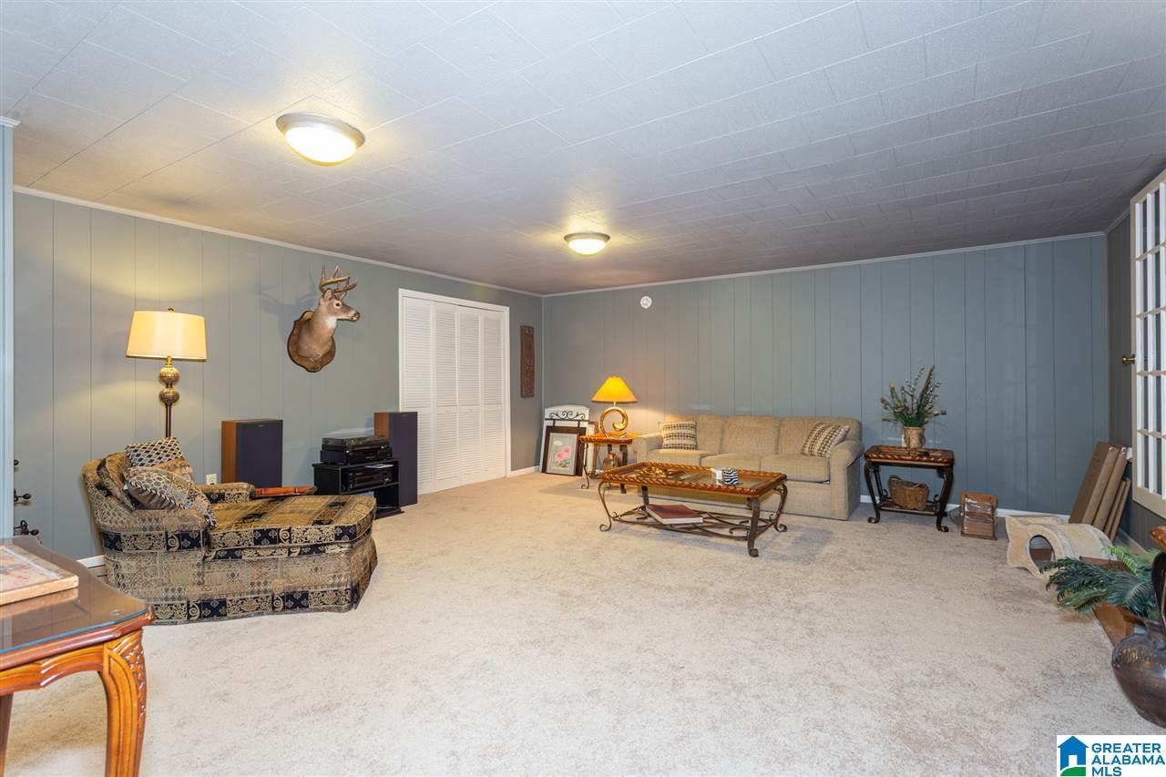 17 Belmont Road Anniston, AL 36207 - Photo 11 of 41