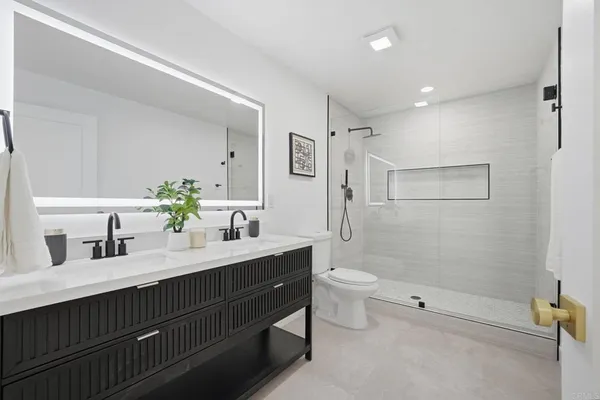 $1,049,900 | 12306 1/2 Gay Rio Drive, Lakeside, CA 92040