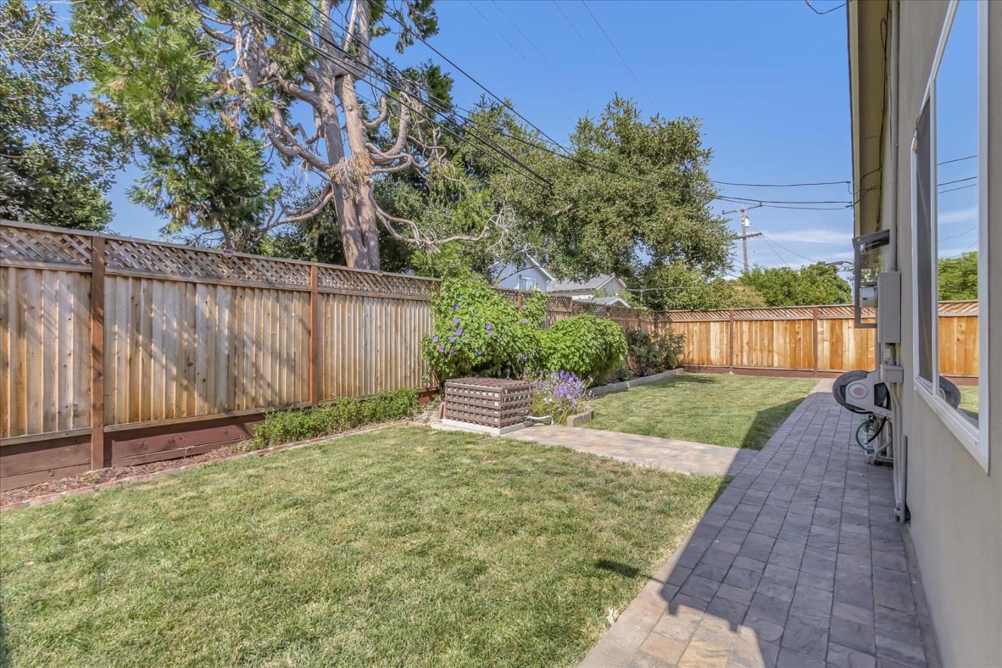 1963 Geneva Street San Jose, CA 95124 - Photo 28 of 35 a view of a backyard with green space