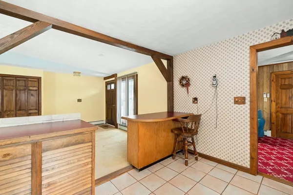 a view of a storage & utility room