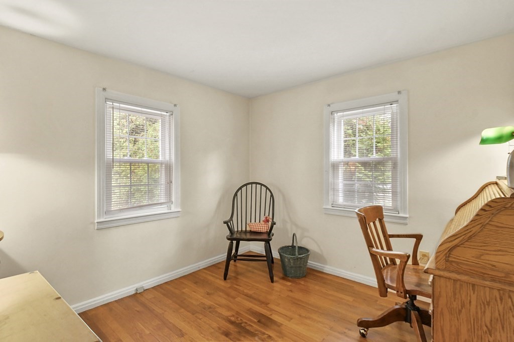 142 Dalton Road Chelmsford, MA 01824 - Photo 11 of 25 Gallery Image 11