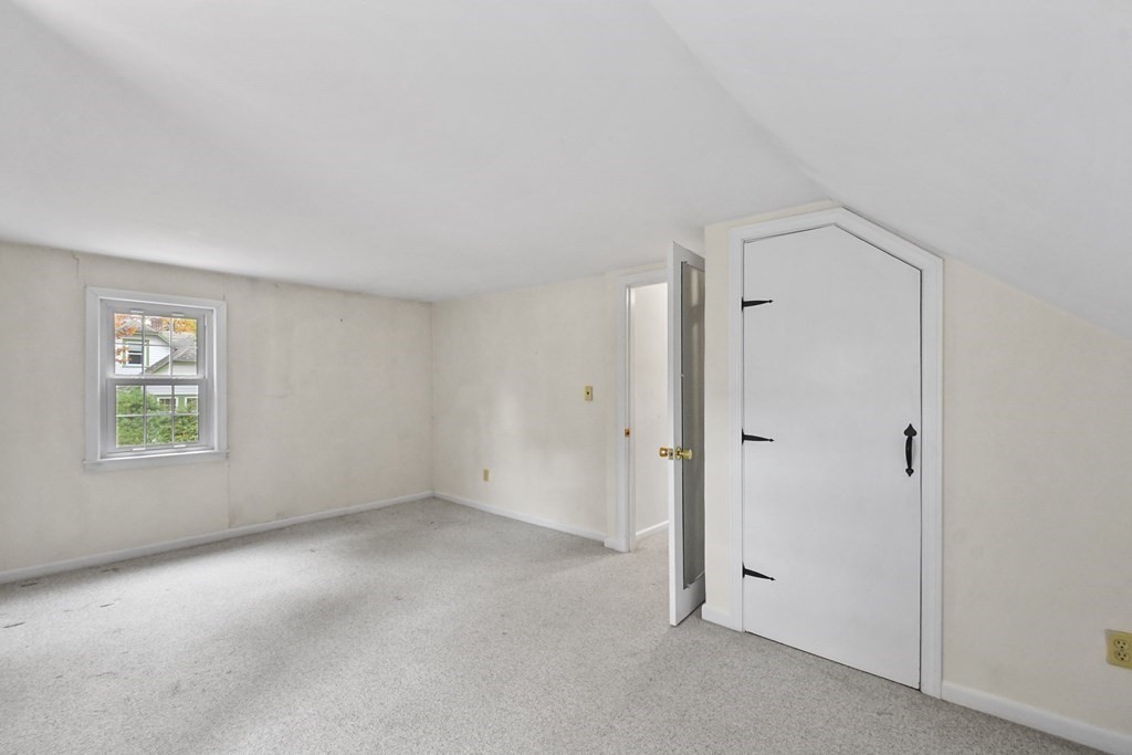 142 Dalton Road Chelmsford, MA 01824 - Photo 14 of 25 Gallery Image 14