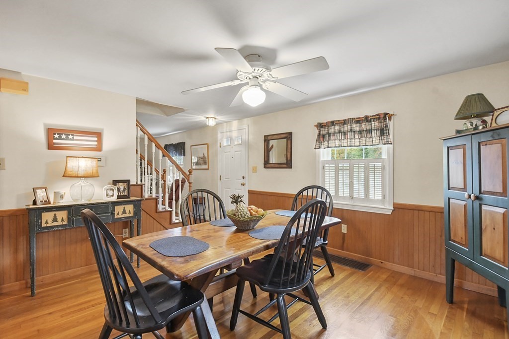 142 Dalton Road Chelmsford, MA 01824 - Photo 7 of 25 Gallery Image 7