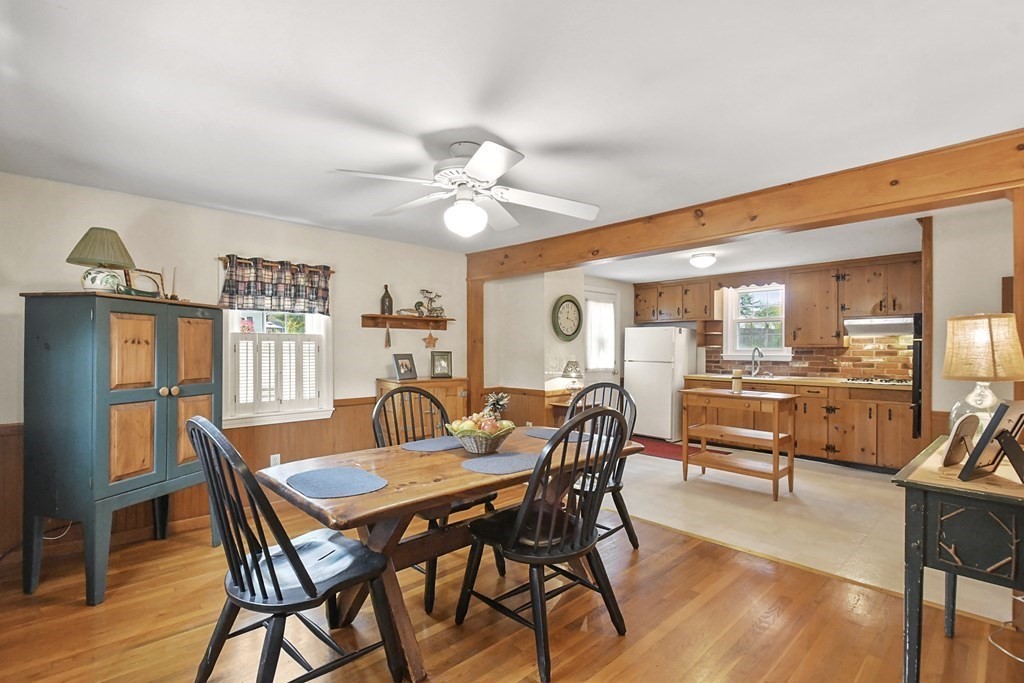 142 Dalton Road Chelmsford, MA 01824 - Photo 8 of 25 Gallery Image 8