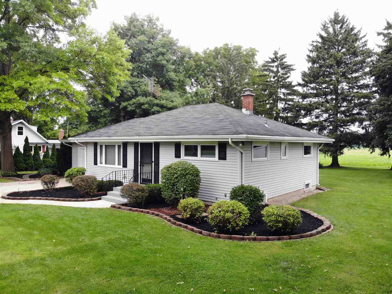 7943 Trier Road Fort Wayne, IN 46815 - Photo 2 of 25 Gallery Image 2