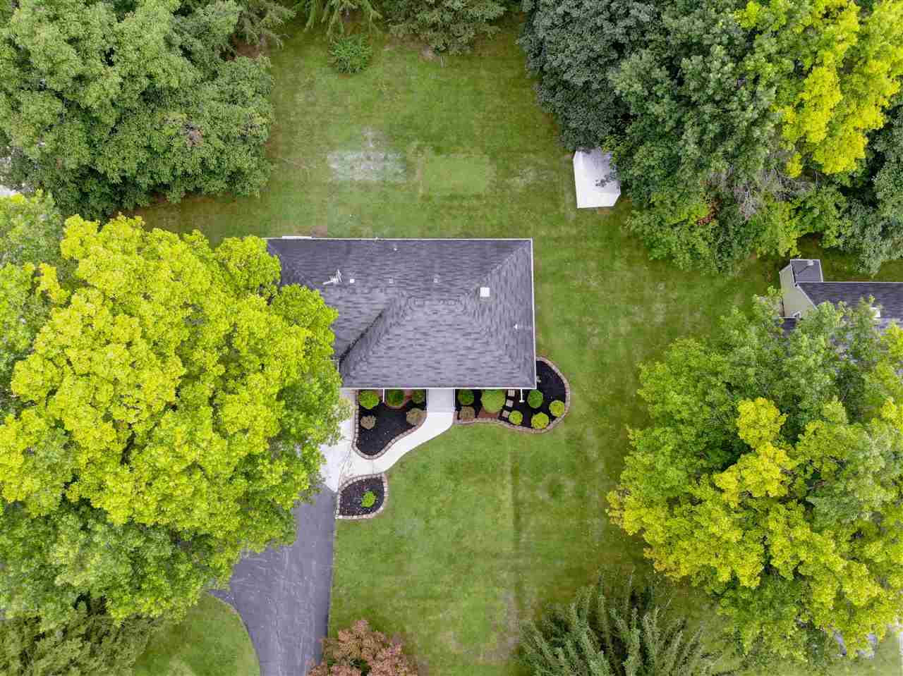 7943 Trier Road Fort Wayne, IN 46815 - Photo 3 of 25 Gallery Image 3