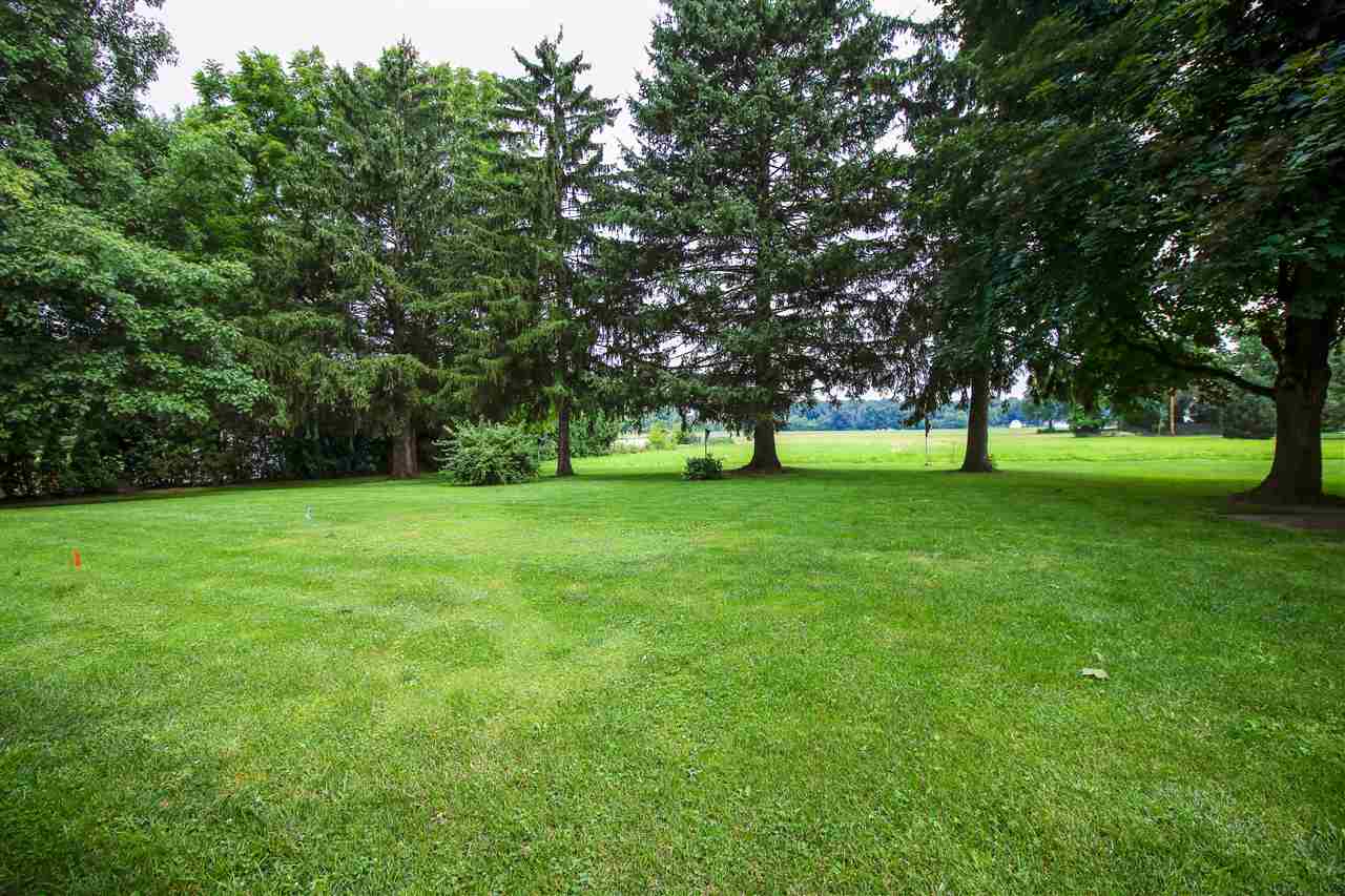 7943 Trier Road Fort Wayne, IN 46815 - Photo 4 of 25 Gallery Image 4