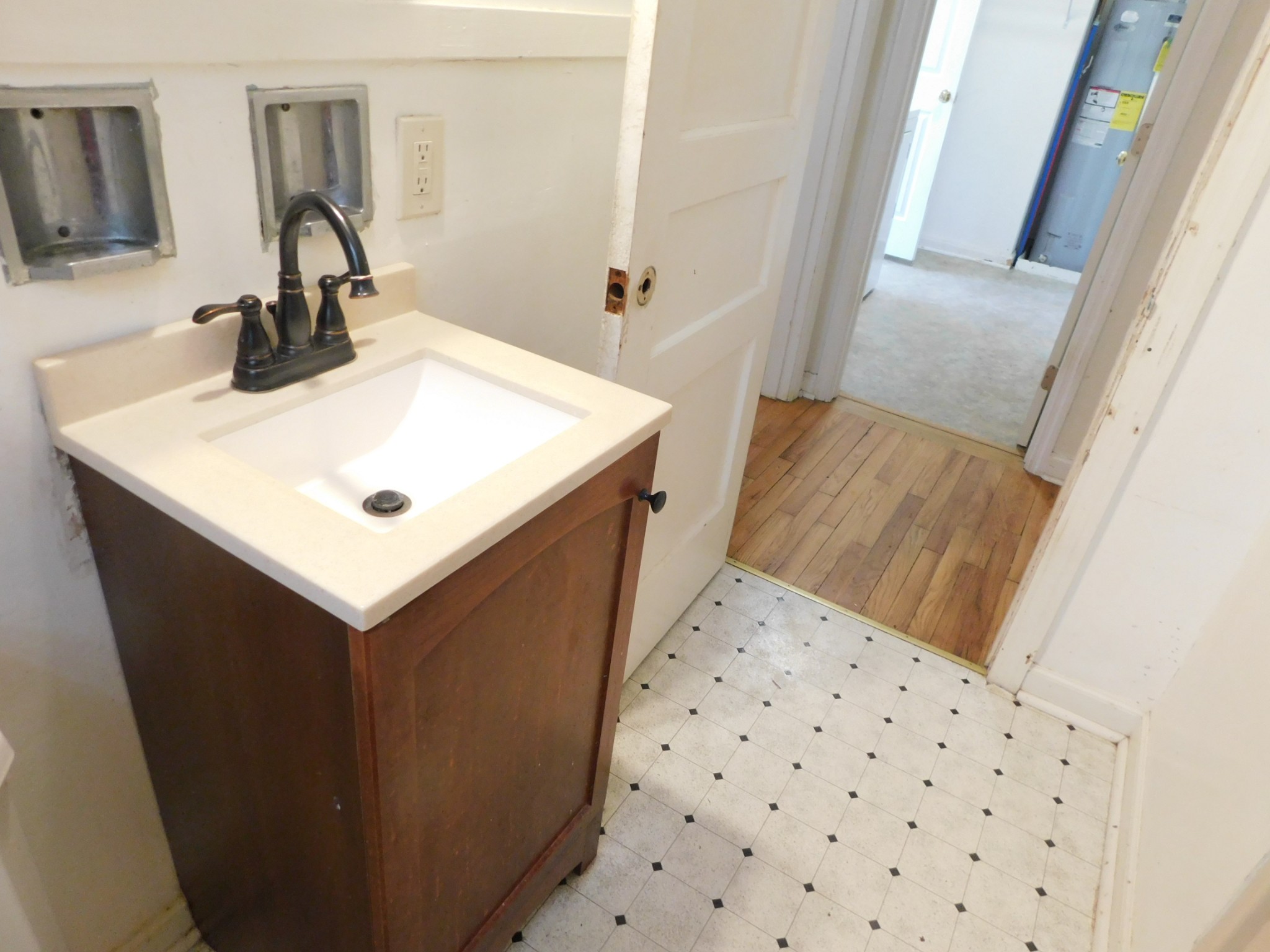 2801 Surrey Road Nashville, TN 37214 - Photo 22 of 43 a bathroom with a sink and a mirror