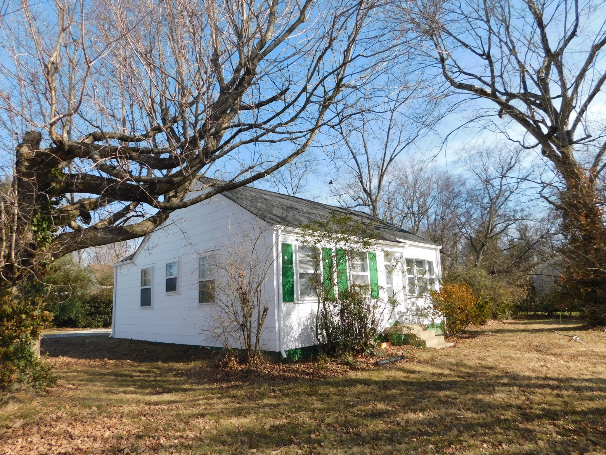 2801 Surrey Road Nashville, TN 37214 - Photo 35 of 43 a view of a house with a yard