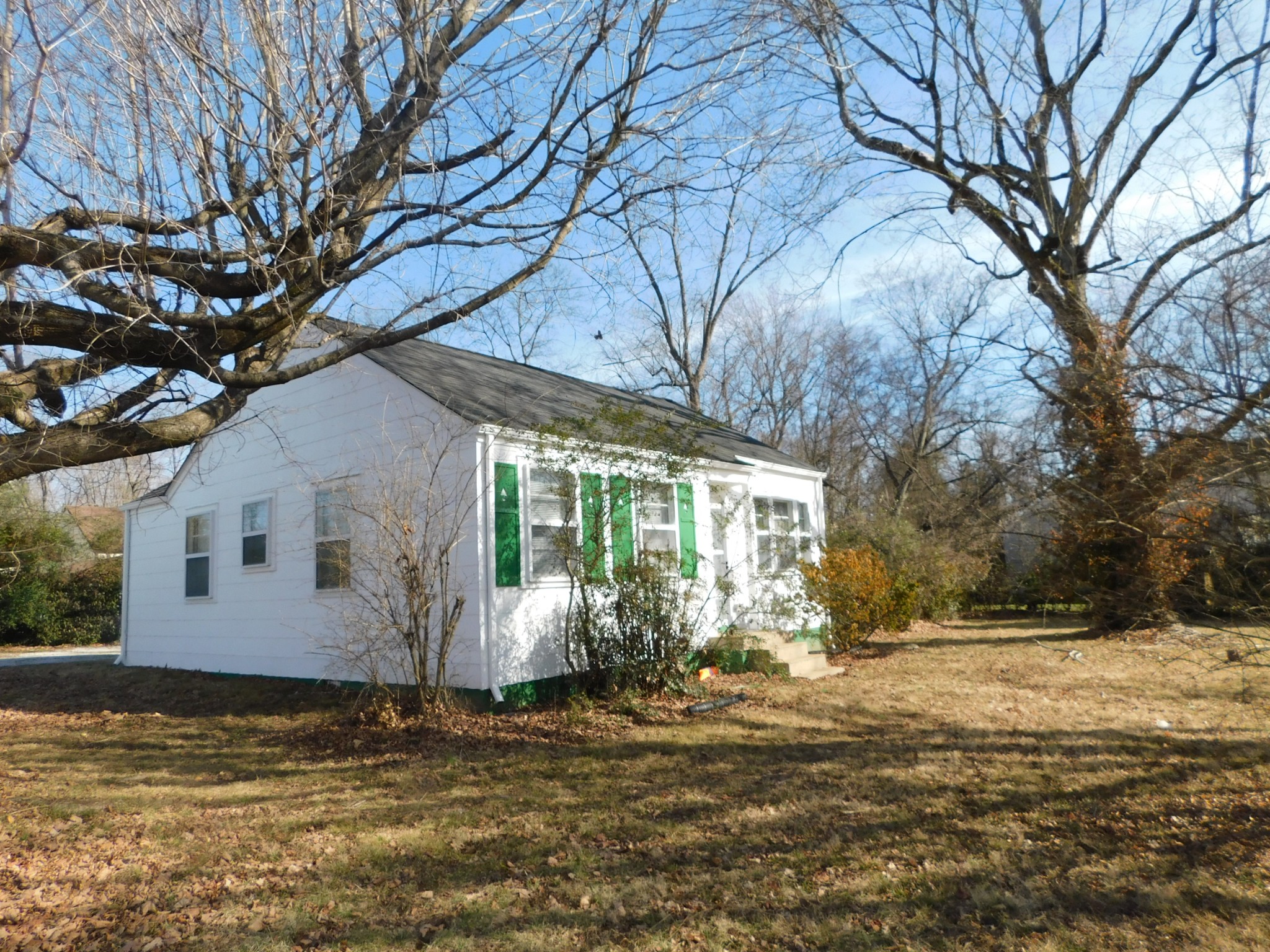2801 Surrey Road Nashville, TN 37214 - Photo 37 of 43 a view of a house with a yard