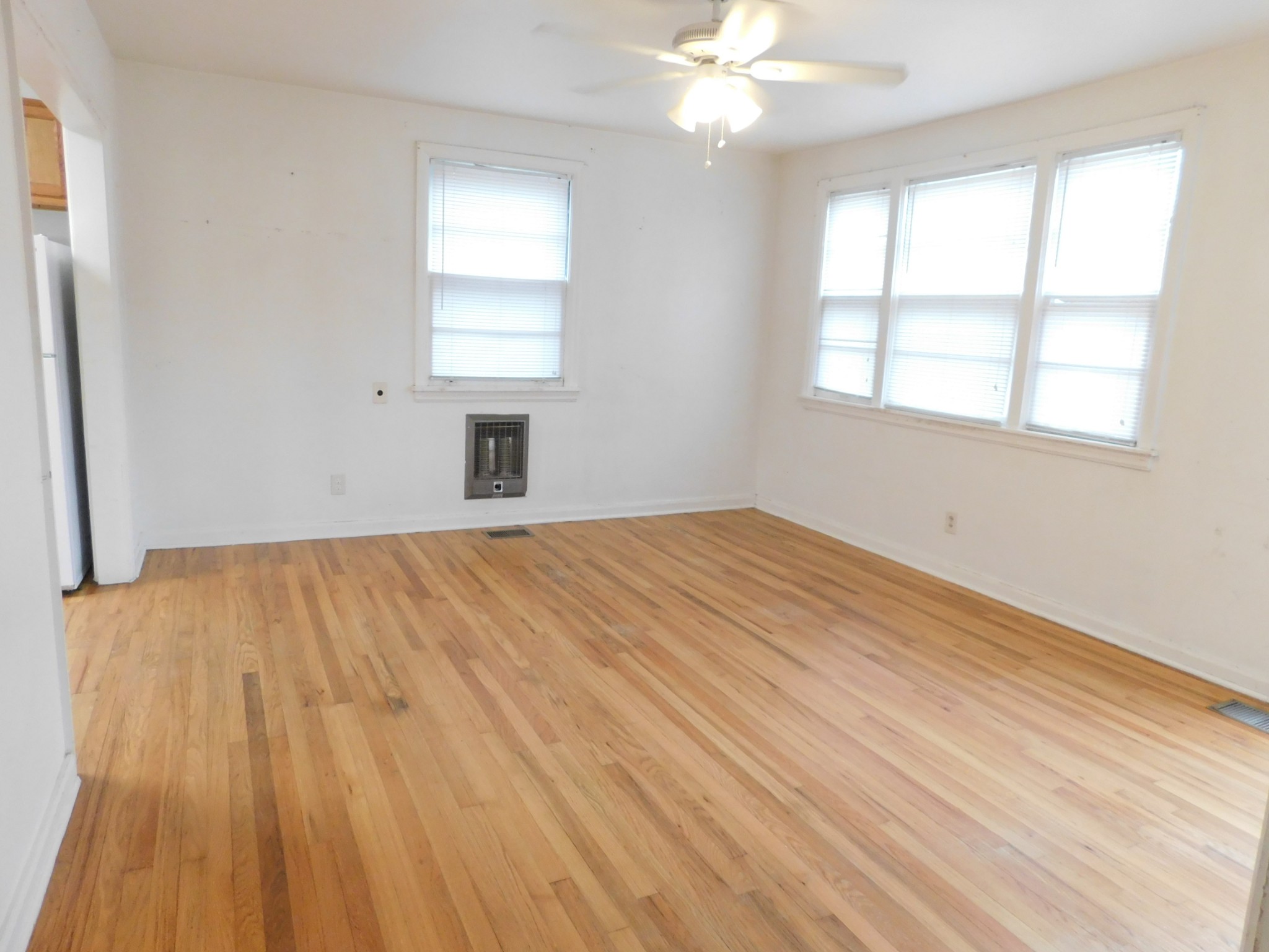 2801 Surrey Road Nashville, TN 37214 - Photo 5 of 43 a view of empty room with wooden floor and fan