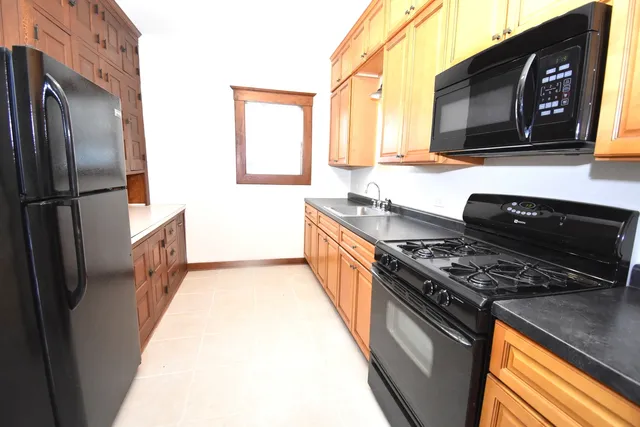 $264,900 | 440 East Railroad Avenue, Leland, IL 60531