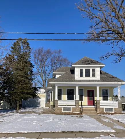 $264,900 | 440 East Railroad Avenue, Leland, IL 60531