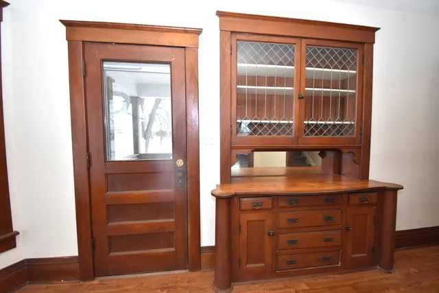 $264,900 | 440 East Railroad Avenue, Leland, IL 60531