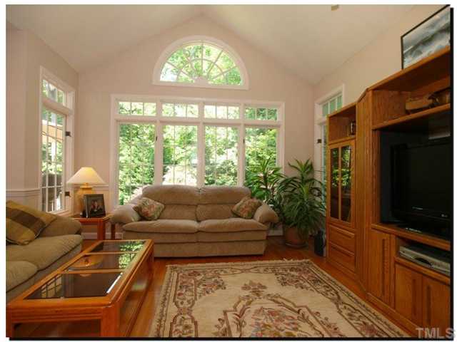 8629 Langtree Lane Raleigh, NC 27613 - Photo 2 of 25