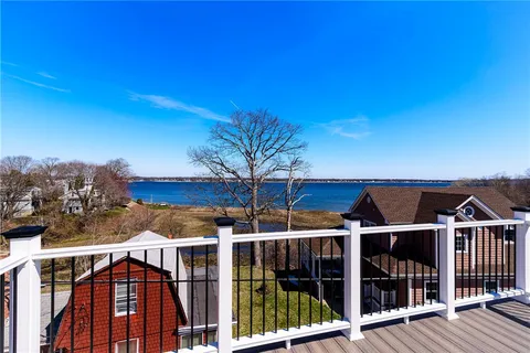 $900,000 | 62 John Wickes Avenue, Warwick, RI 02818