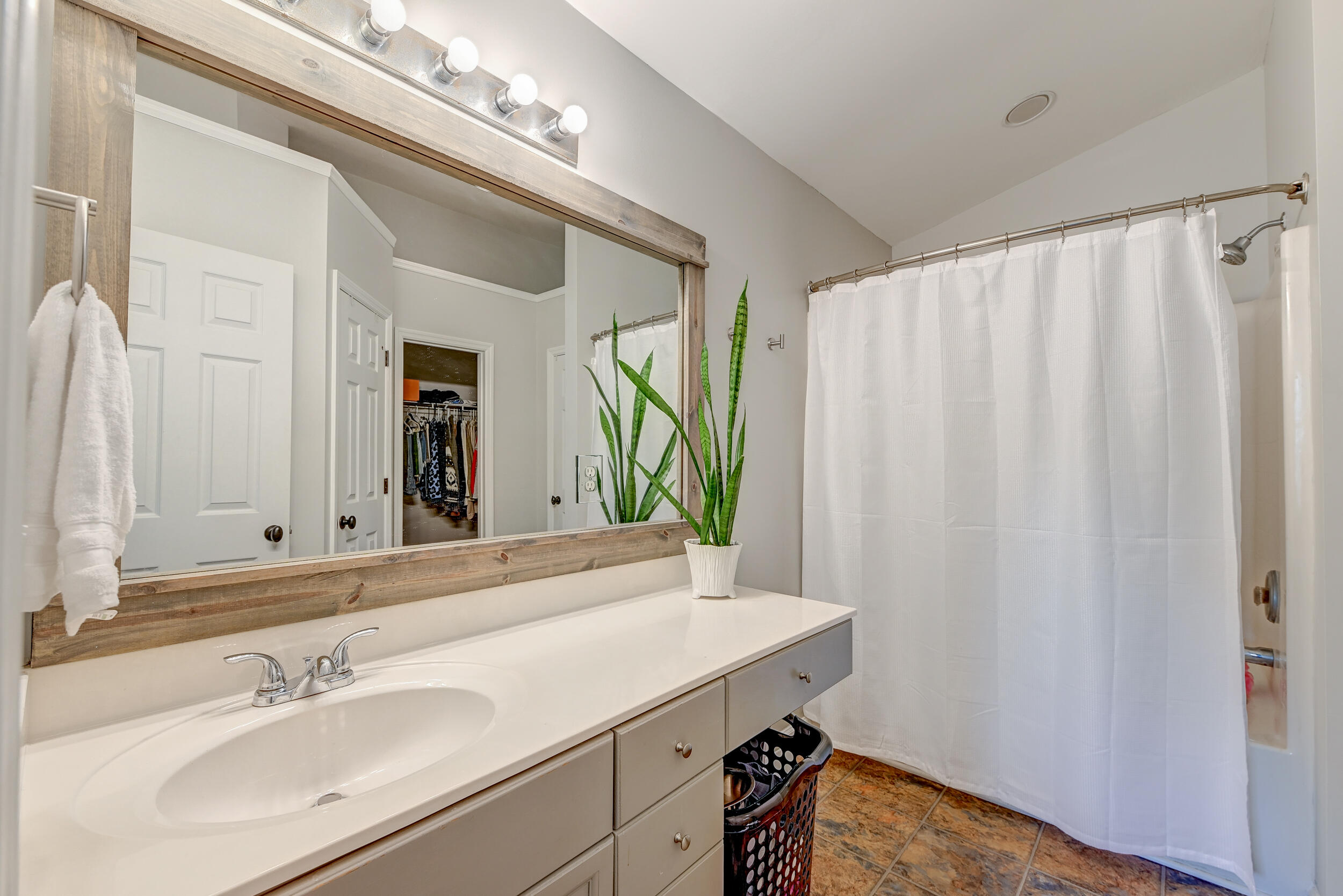 544 Carters Grove Road Charleston, SC 29414 - Photo 19 of 40 DSC_1431_2_3_4_5