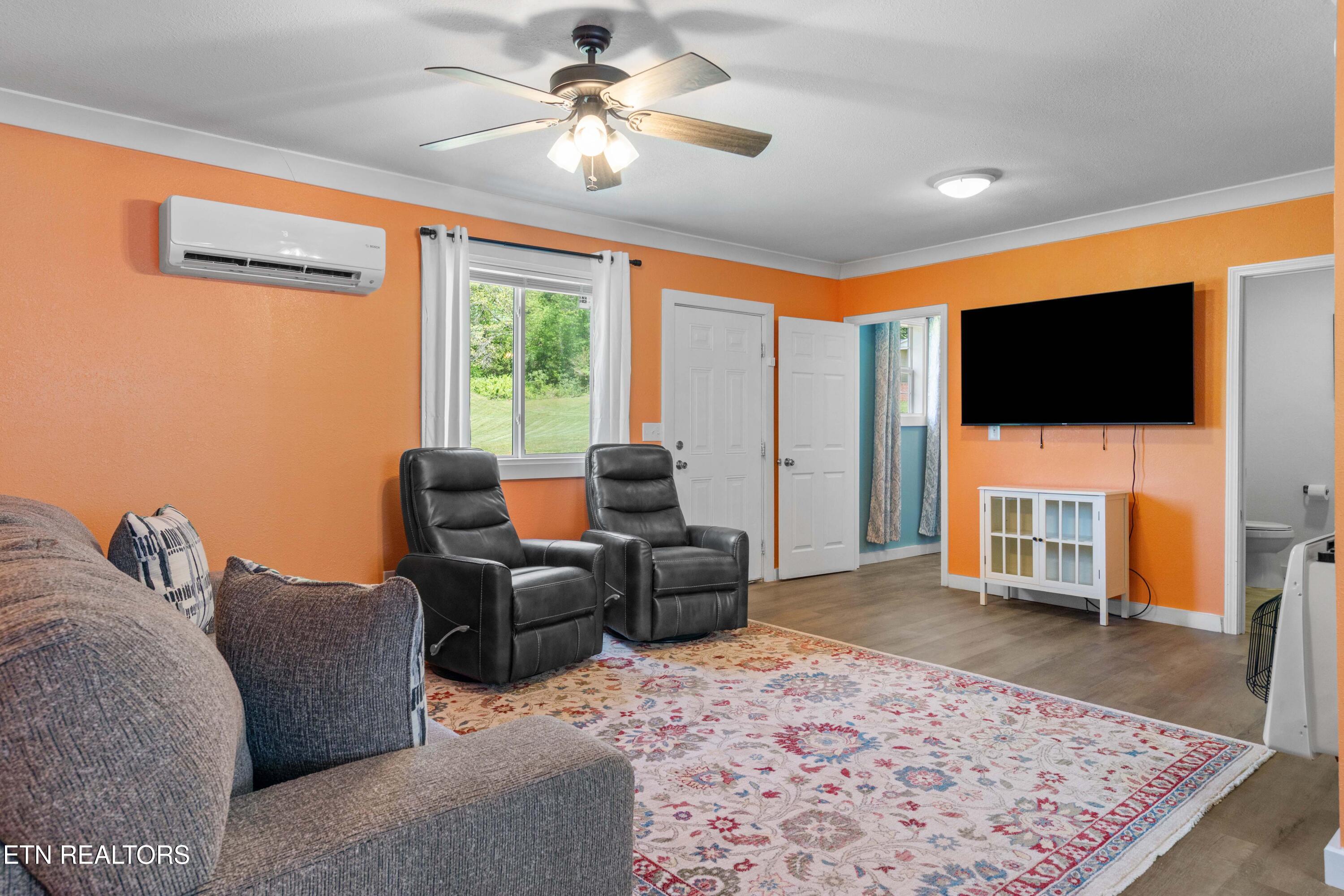 246 Cabbage Road Blaine, TN 37709 - Photo 11 of 30 030A2296