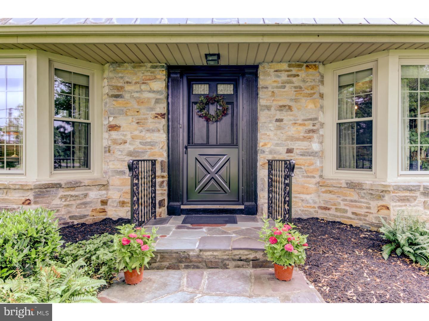 832 River Road Ewing, NJ 08628 - Photo 2 of 24 Exterior Front