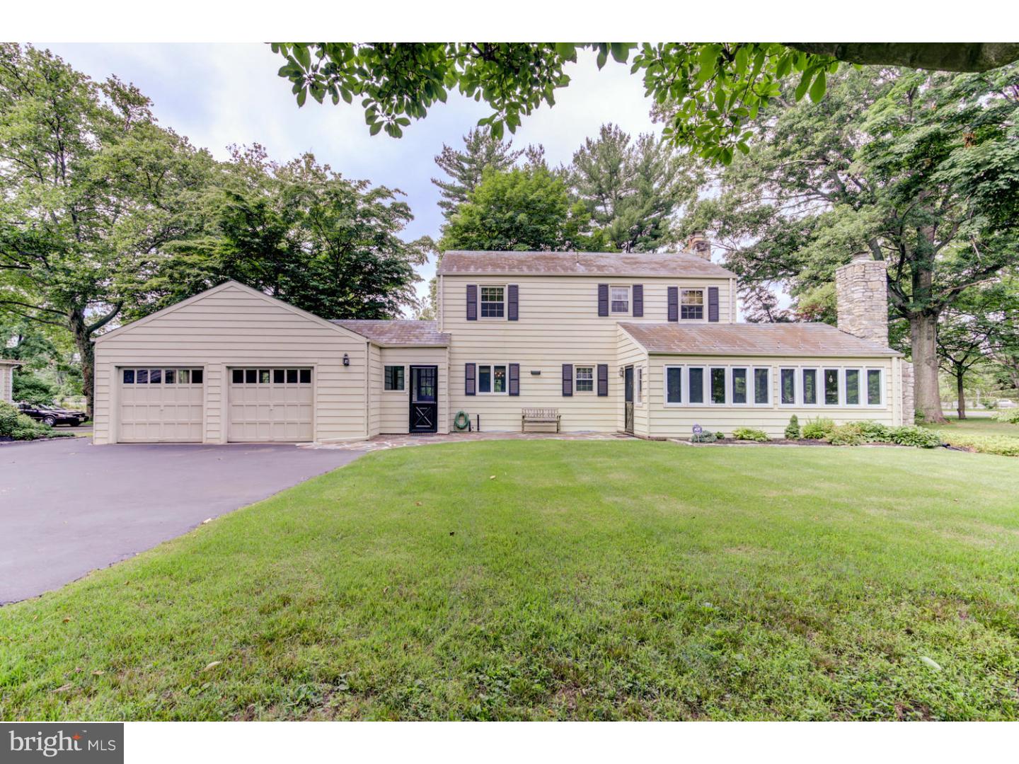 832 River Road Ewing, NJ 08628 - Photo 20 of 24 Exterior Back