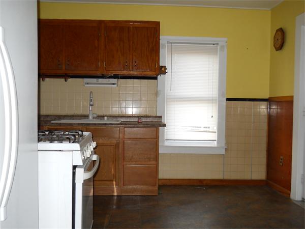 120 Clayton Street Springfield, MA 01107 - Photo 4 of 17 Gallery Image 4
