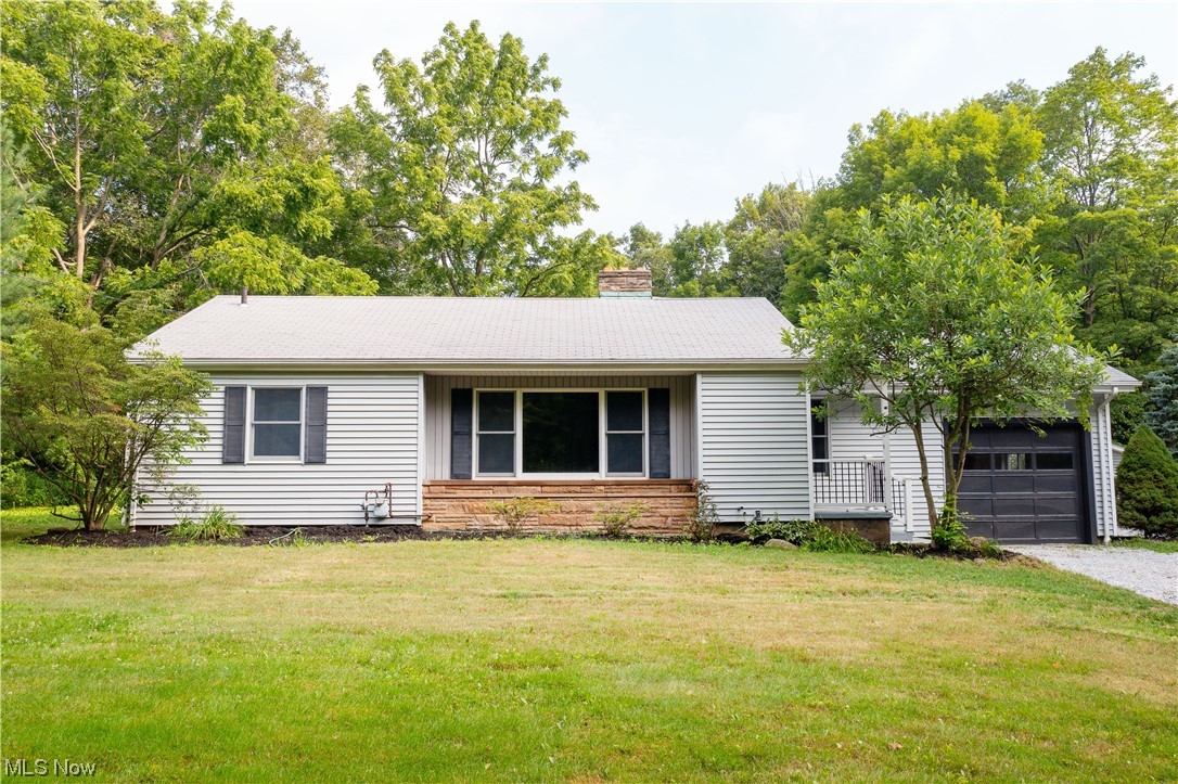 3231 Blake Road Wadsworth, OH 44281 - Photo 2 of 34