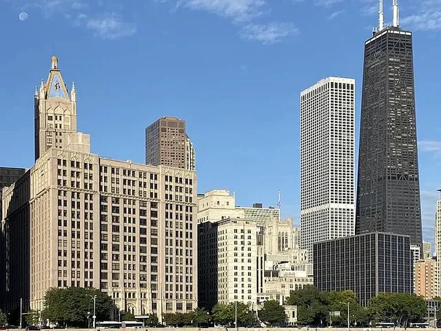 $5,000 | 680 North Lake Shore Drive, Unit 1119, Chicago, IL 60611