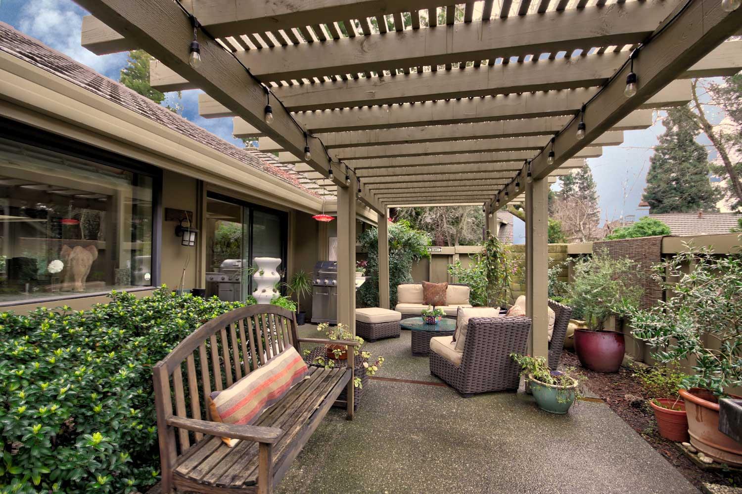 11430 Coloma Road Gold River, CA 95670 - Photo 5 of 33