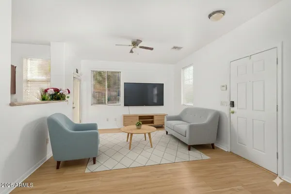 $395,000 | 5141 West Warner Street, Phoenix, AZ 85043