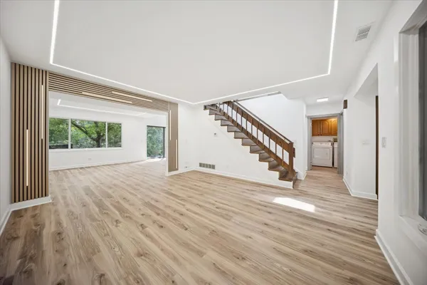 $399,000 | 567 Cress Creek Lane, Crystal Lake, IL 60014