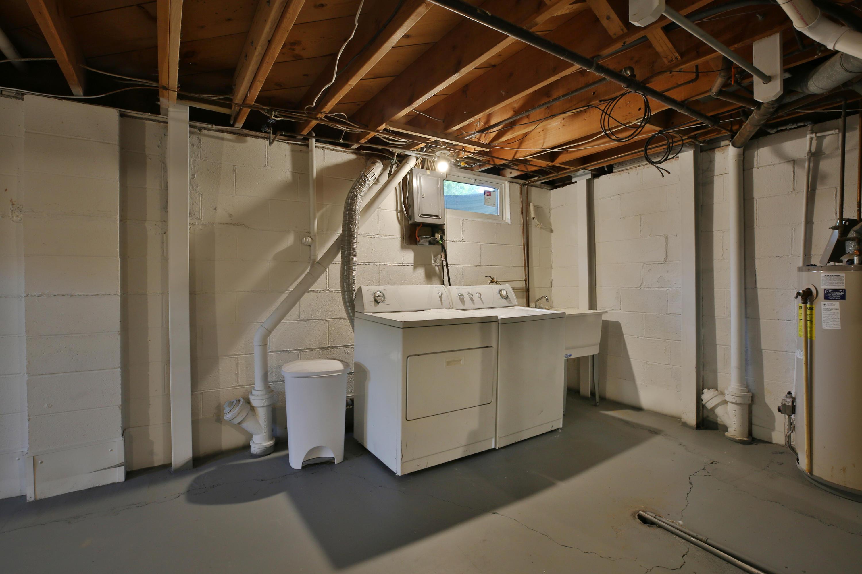 6120 Whitman Road Columbus, OH 43213 - Photo 36 of 38 Gallery Image 36