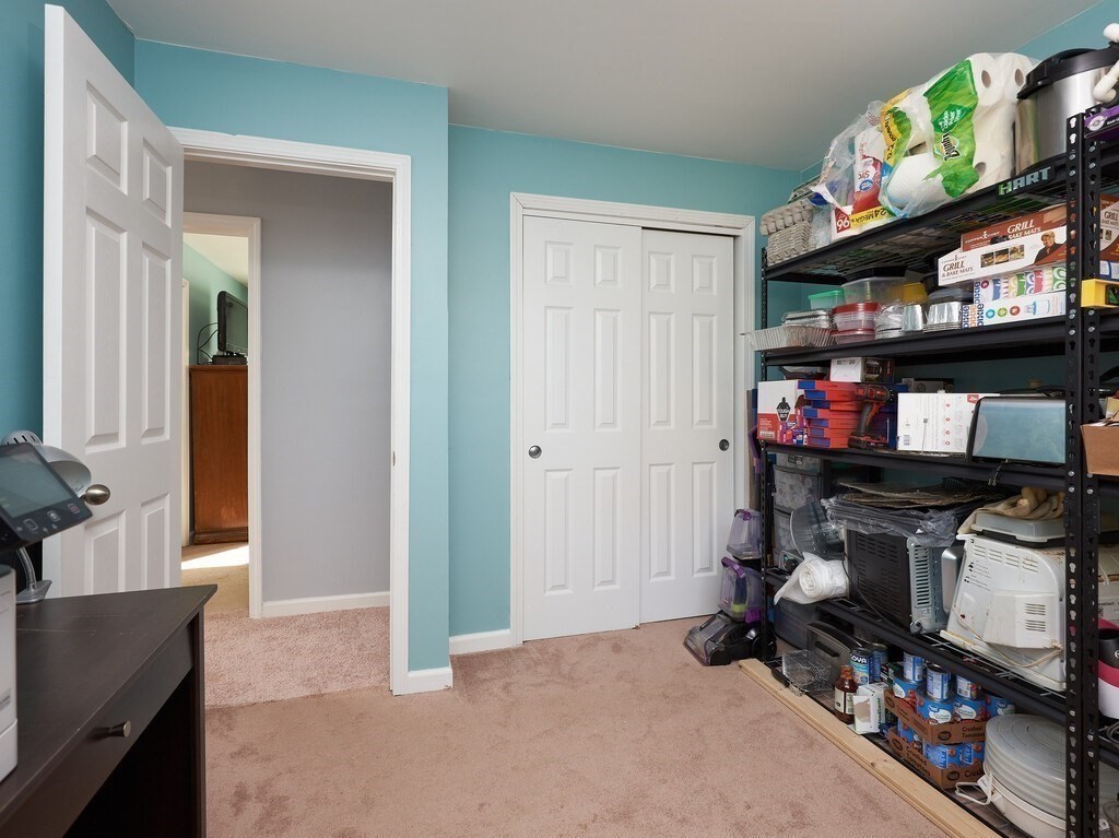 105 Burlingame Road Charlton, MA 01507 - Photo 15 of 27 Gallery Image 15