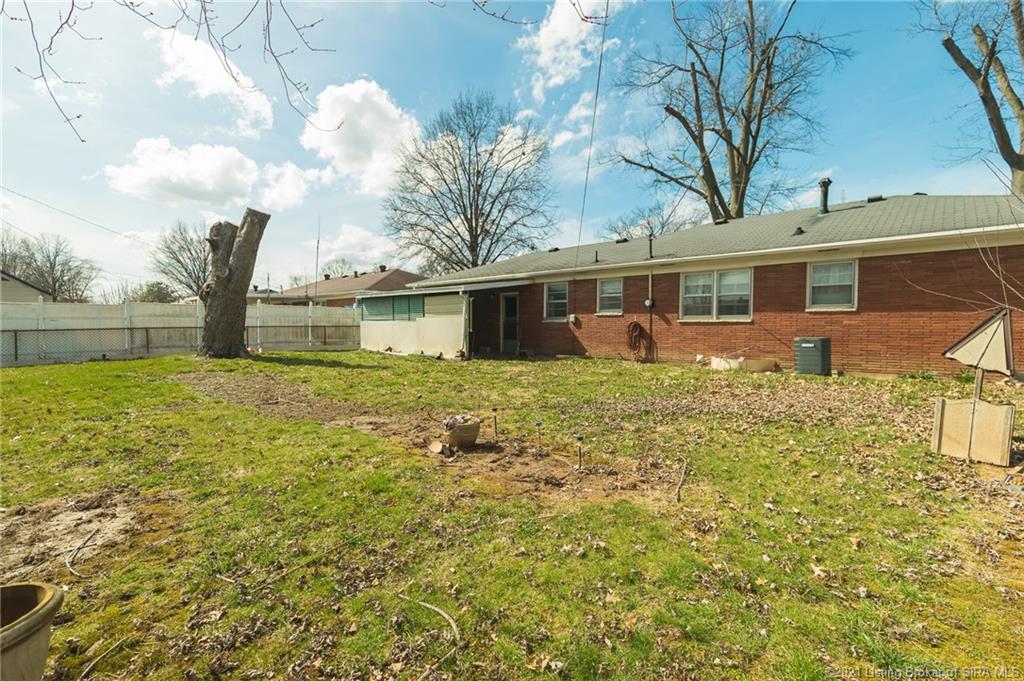 500 Windemere Road Clarksville, IN 47129 - Photo 33 of 39 Gallery Image 33
