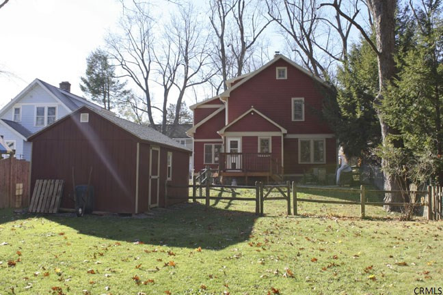 7 Rural Place Bethlehem, NY 12054 - Photo 2 of 11 Photo 2